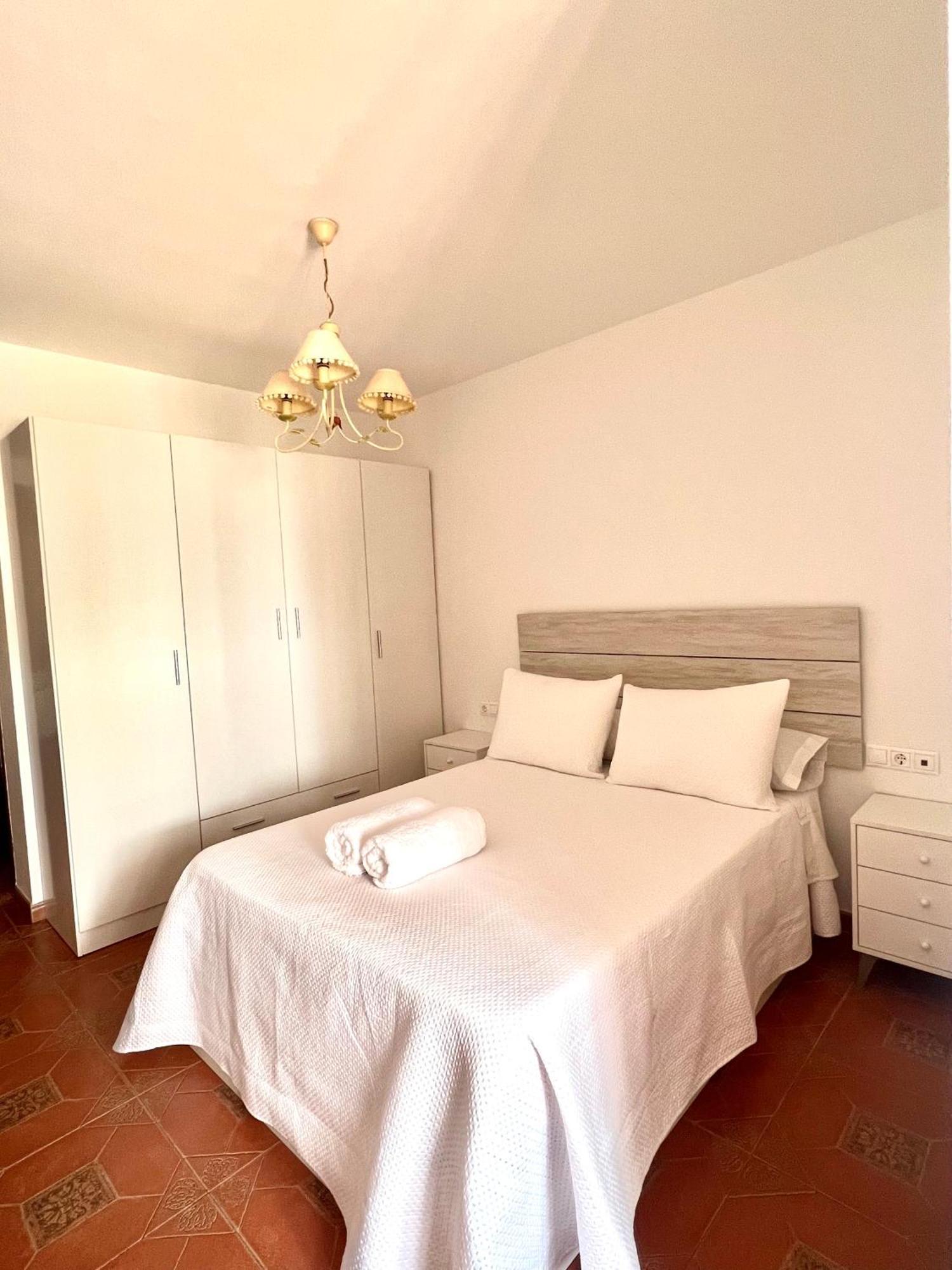 Apartamento La Muralla Cordoba Luaran gambar